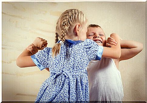 5 tips to avoid sibling envy