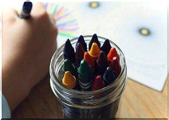 How to interpret the colors of a child's drawings?