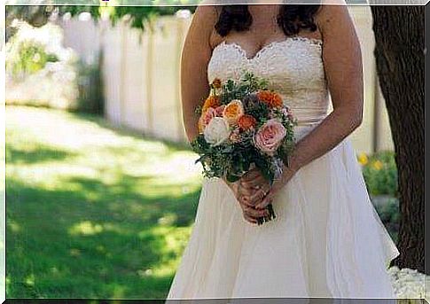 One of the wedding traditions is that the bride dresses in white